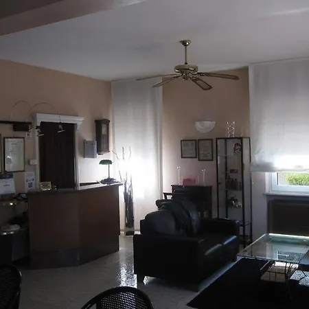 Benacus ホテル バルドリーノ