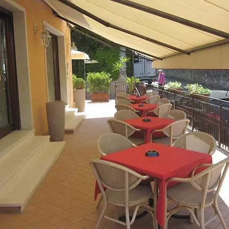 Hotel Benacus 2*