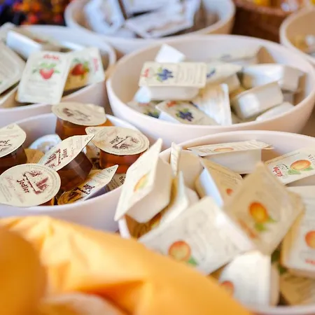 Benacus 2* باردولينو