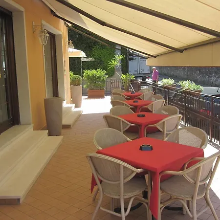 Hotel Benacus 2*
