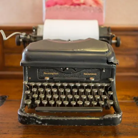 Benacus فندق باردولينو