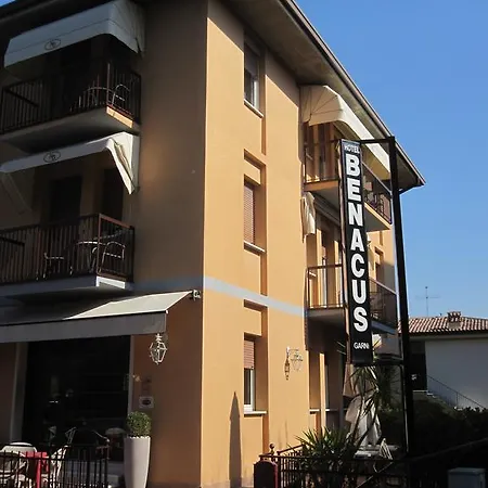 Hotel Benacus 2*